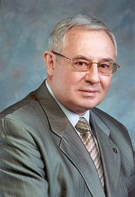 Роман Григорьевич Стронгин