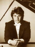 Султанов Алексей Файзуллаевич биография, фото, истории - советско-американский пианист