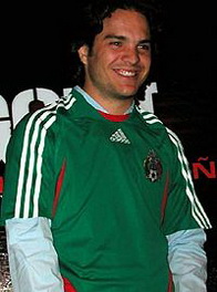 Куно Бекер біографія, фото, розповіді - мексиканський актор, найбільш відомий роллю Сантьяго Муньесом, головного героя футбольної кінотрилогії «Гол!»