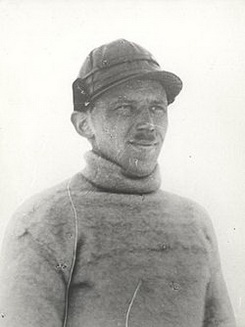 Борис Григорьевич Чухновский биография, фото, истории - советский авиатор, один из первых полярных лётчиков