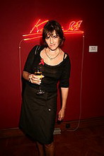 Трейсі Емін біографія, фото, розповіді - англійська художниця, одна з найбільш відомих представниць групи «Молоді британські художники»
