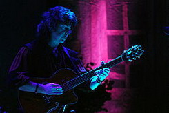Річі Блекмор ( Річард Х'ю Блекмор) біографія, фото, розповіді - англійський рок-музикант, гітарист-віртуоз, мультиінструменталіст, композитор
