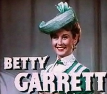 Бетті Гарретт біографія, фото, розповіді - американська актриса, співачка і танцівниця, що зробила на початку 1940-х успішну кар'єру на Бродвеї, а потім домоглася популярності на студії «MGM» у серії класичних мюзиклів, таких як «Пісня в серці»