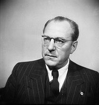 Отто Гротеволя біографія, фото, розповіді - німецький політик, член СДПН, з 1946 р СЄПН