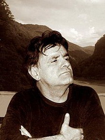 Фазиль Искандер биография, фото, истории - советский и российский прозаик и поэт абхазского происхождения