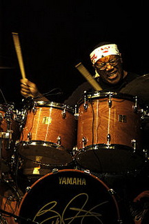 Біллі Кобем біографія, фото, розповіді - американський джазовий барабанщик панамського походження, композитор та лідер біг-бенду