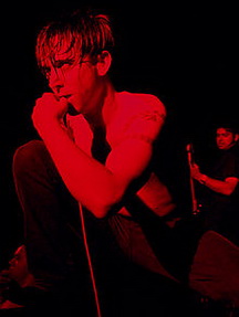 Бенджамін Ковалевич біографія, фото, розповіді - канадський виконавець польського походження, вокаліст панк-рок групи Billy Talent
