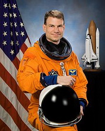 Стенлі Глен Лав біографія, фото, розповіді - американський вчений і астронавт