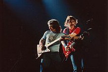 Майкл Джозф Муді біографія, фото, розповіді - британський гітарист, що грає в жанрах рок і блюз