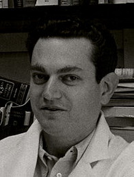 Маршалл Уоррен Ніренберг біографія, фото, розповіді - американський біохімік і генетик, лауреат Нобелівської премії з фізіології і медицині в 1968 році
