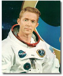 Стюарт Руса біографія, фото, розповіді - астронавт США