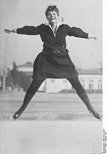 Херма Сабо биография, фото, истории - самая успешная фигуристка в истории Австрии, олимпийская чемпионка 1924 года и семикратная чемпионка мира