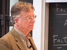 Денніс Салліван біографія, фото, розповіді - математик США